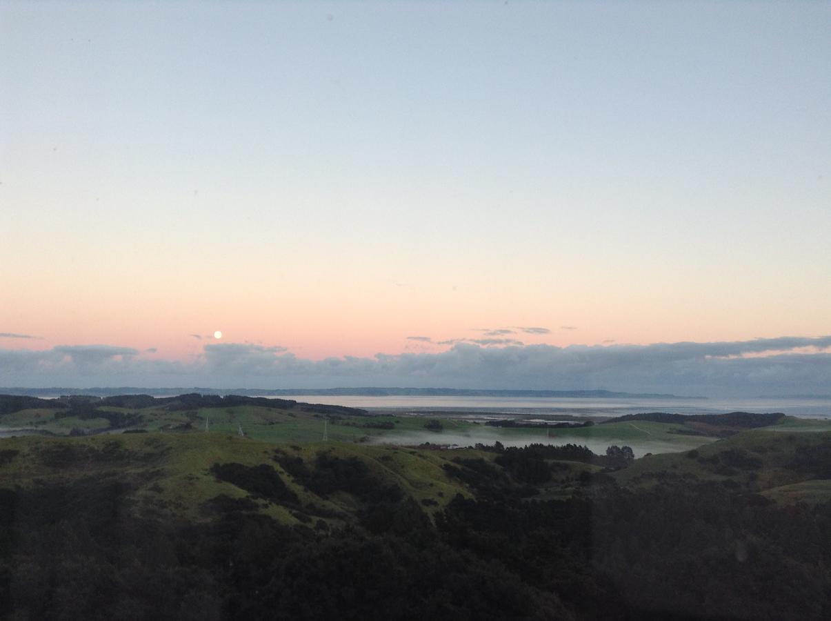 Kaipara Views Eco Lodge Glorit Экстерьер фото