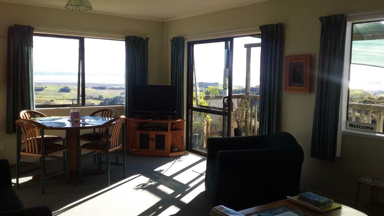 Kaipara Views Eco Lodge Glorit Экстерьер фото